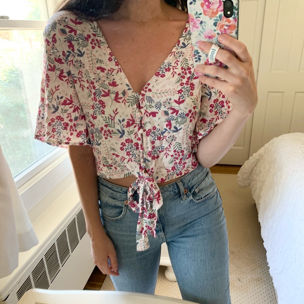 Floral aqua crop top